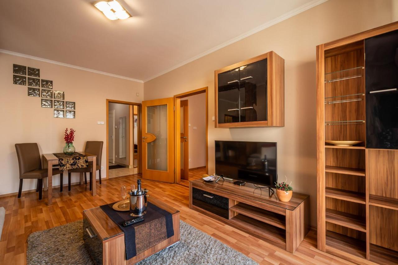 Santos 1214 Apartment Budapest Eksteriør billede